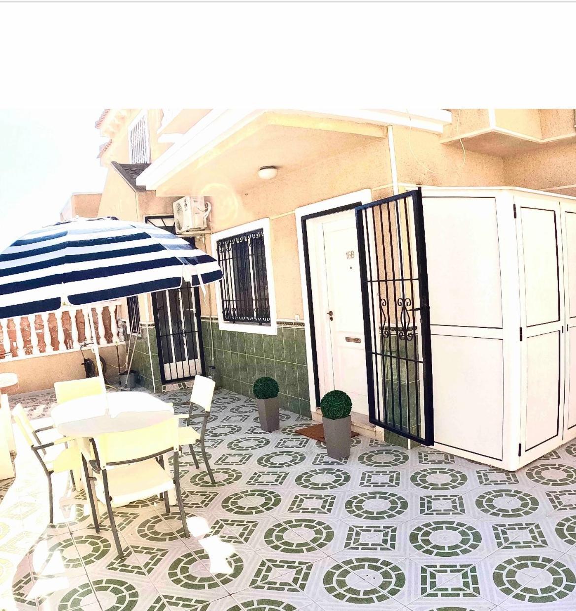 Casa De Espana Torrevieja, Costa Blanca Beach Eksteriør billede
